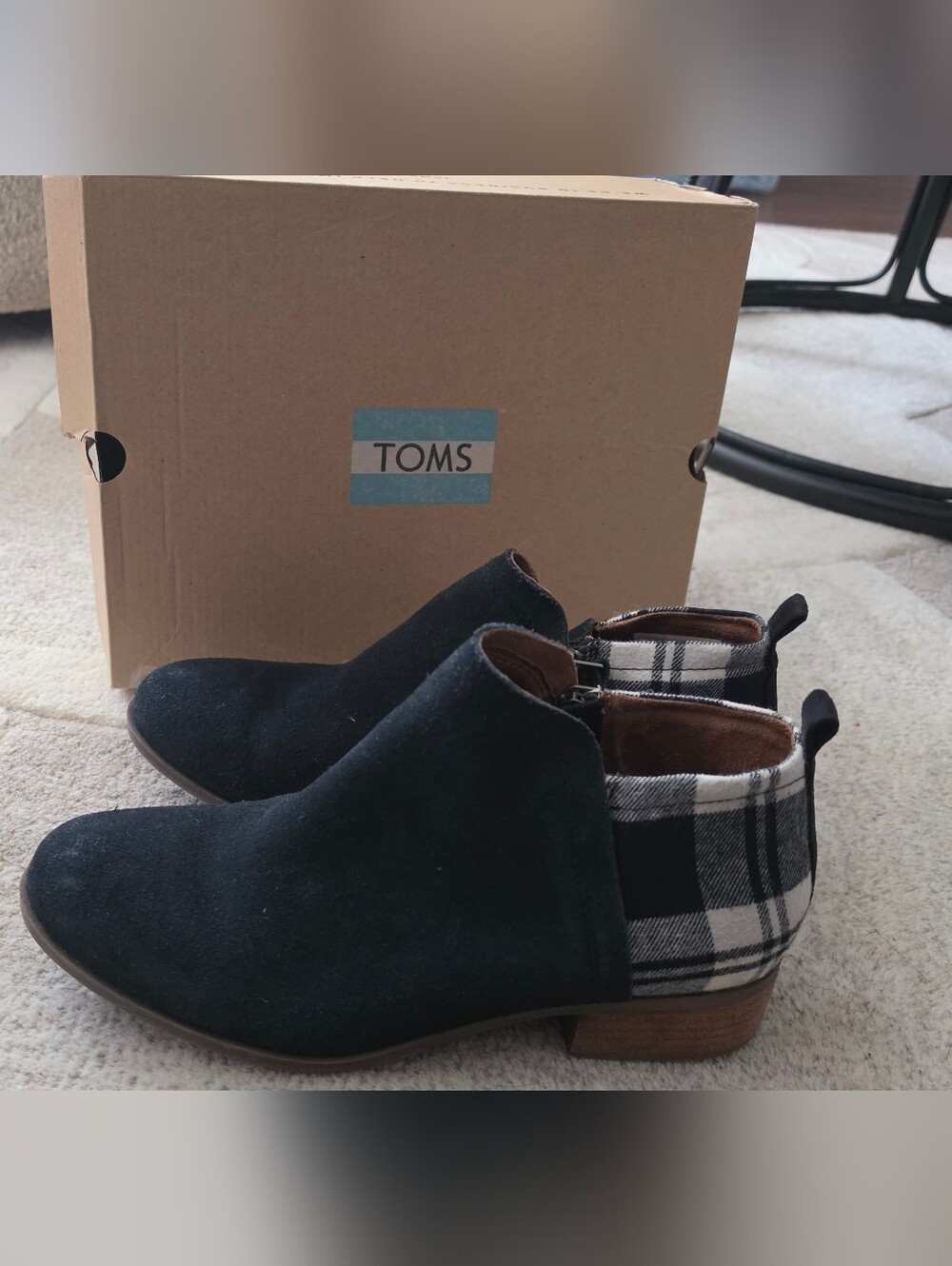NIB- TOMS Black Suede Ankle Booties with Plaid Heel- Size 11